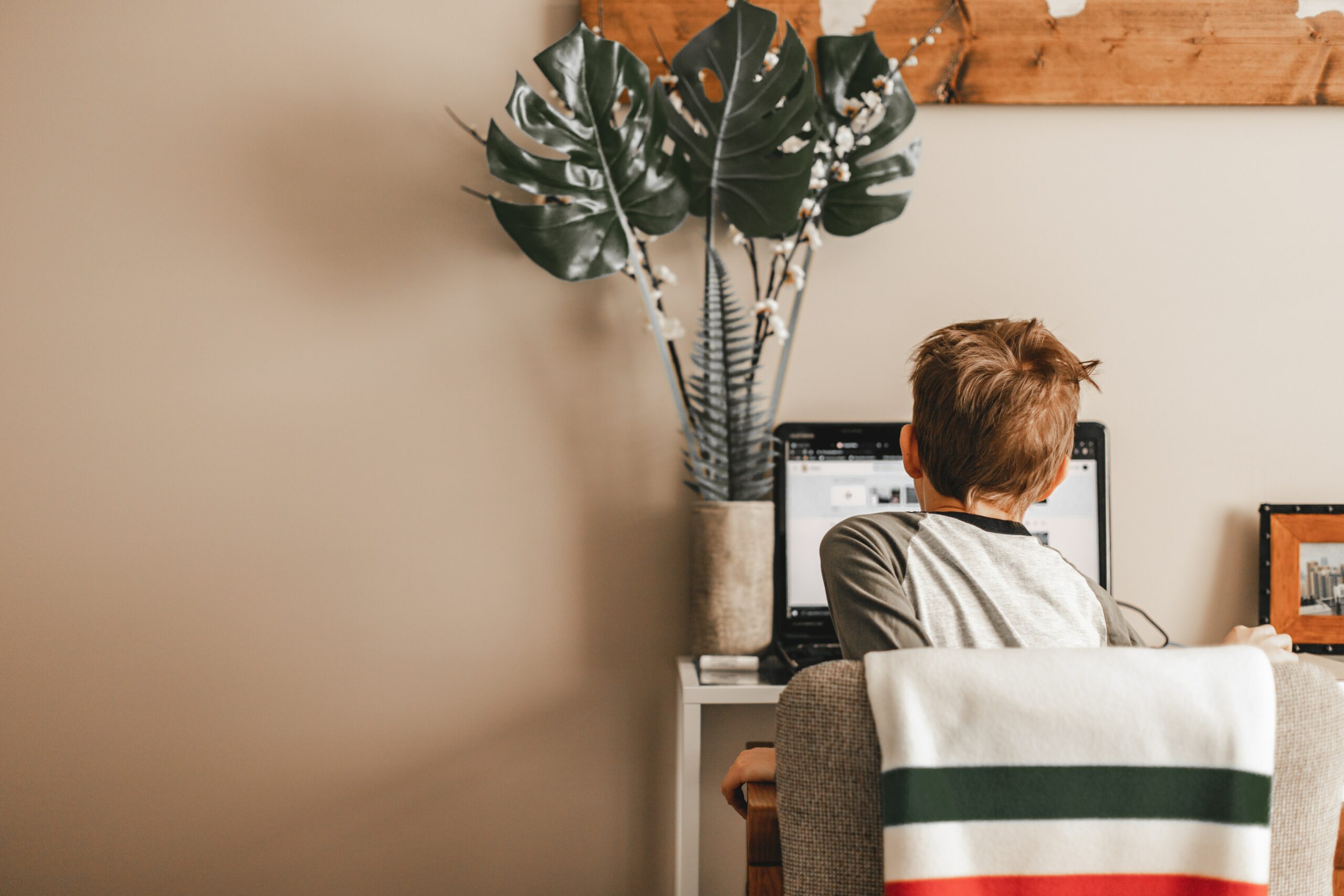 boy-with-laptop